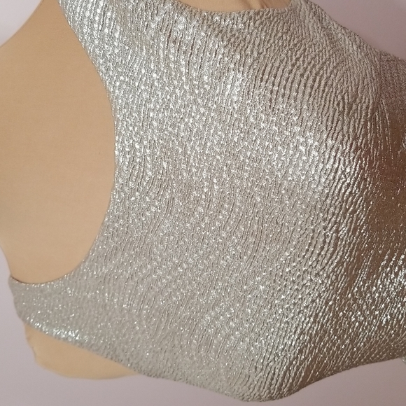 Gold metallic dress, size S - Picture 9 of 16